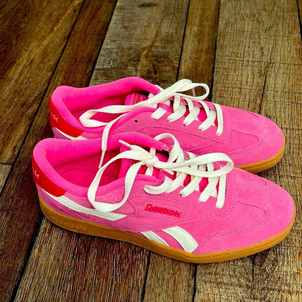 Reebok Forte Lounge women’s Pink and Red Sneakers SZ WNS 8